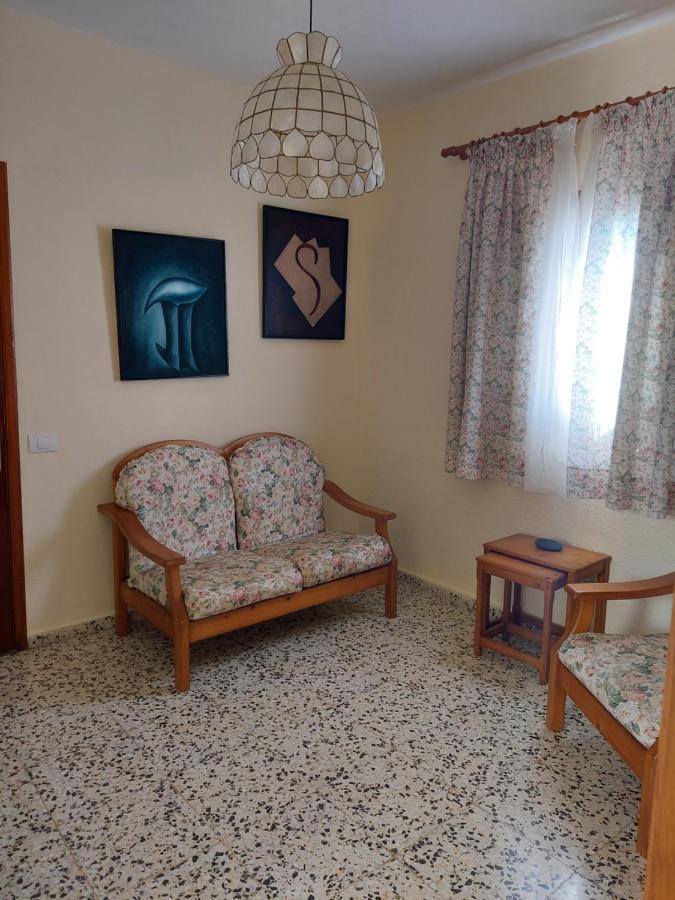 Villa Udilla Arona  Luaran gambar